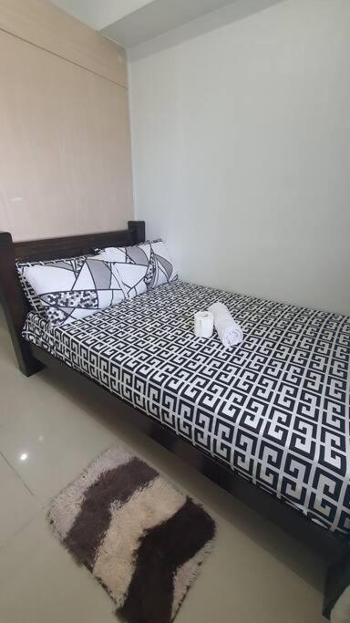 Ezbeds Near Mall Of * Manila