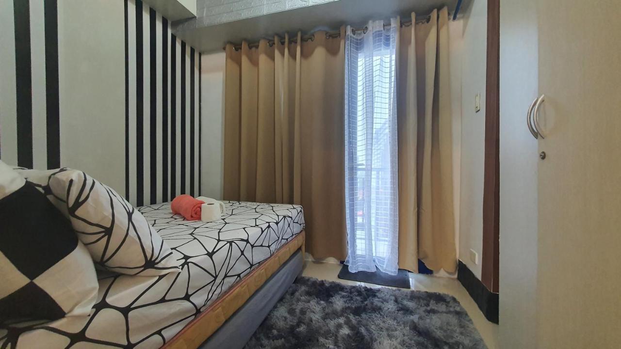 Ezbeds Near Mall Of Apartment