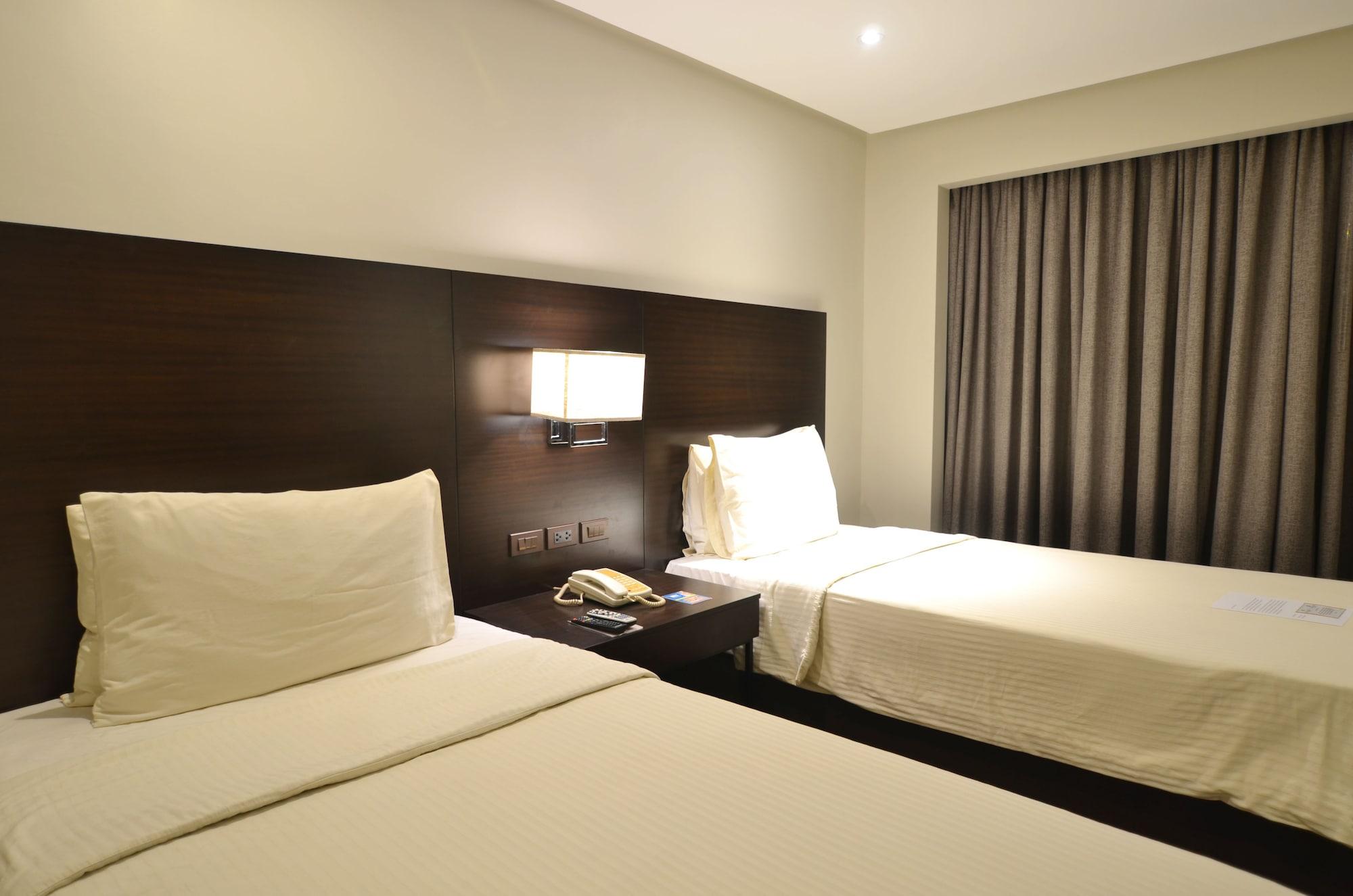 Pearl Garden 3* Manila