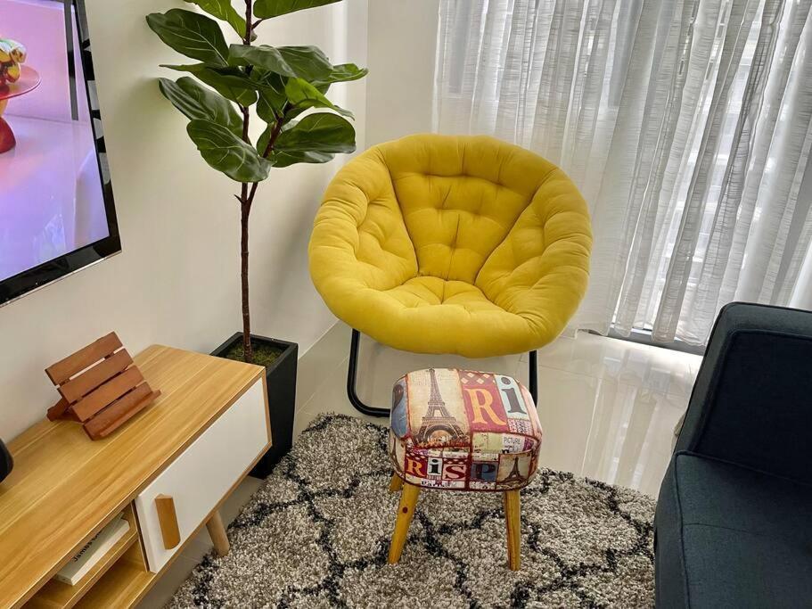 Apartment 1br Near Megamall, Boni & Shaw Mrt Station Manila