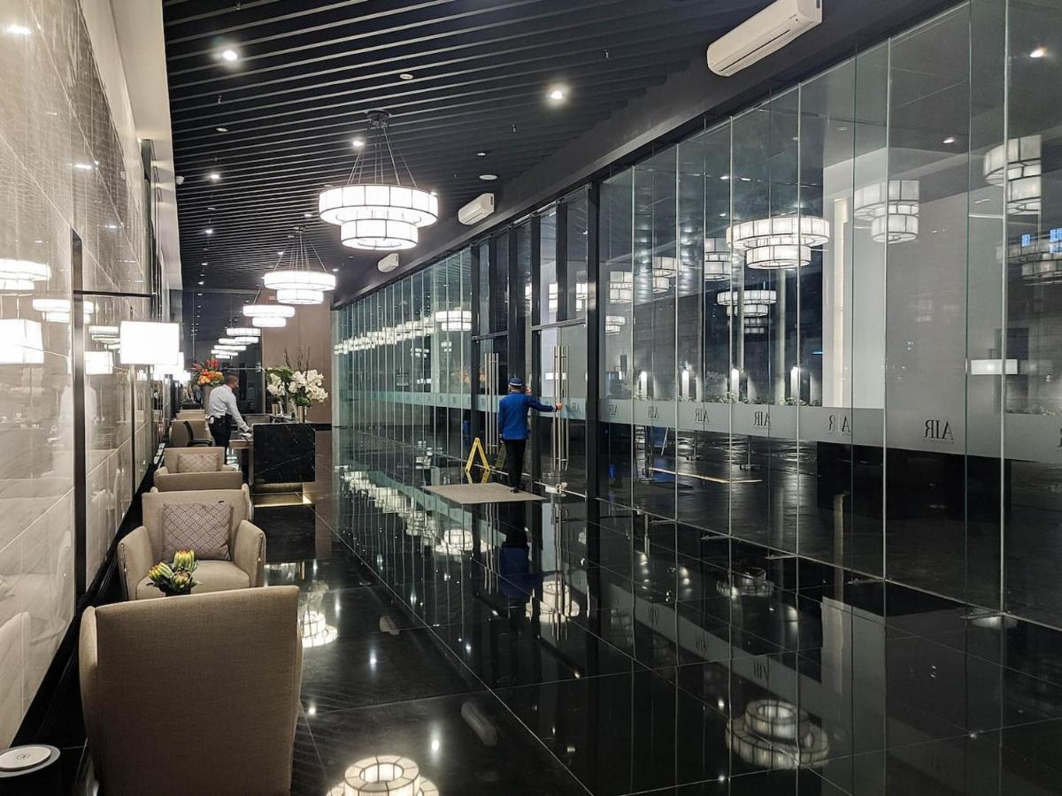Aparthotel Fully Furnished Studio With Balcony In Air Residences Makati Philippines