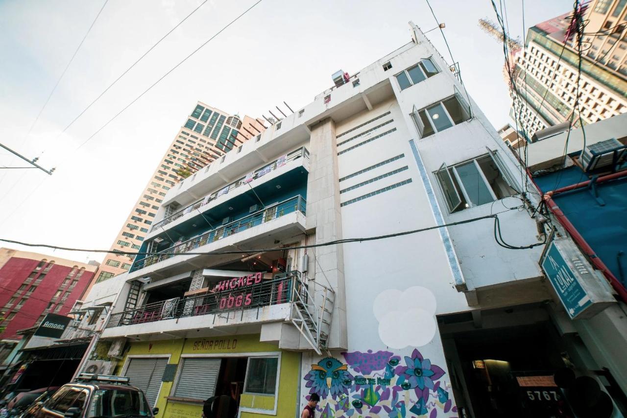 Metrocity Ebro * Manila