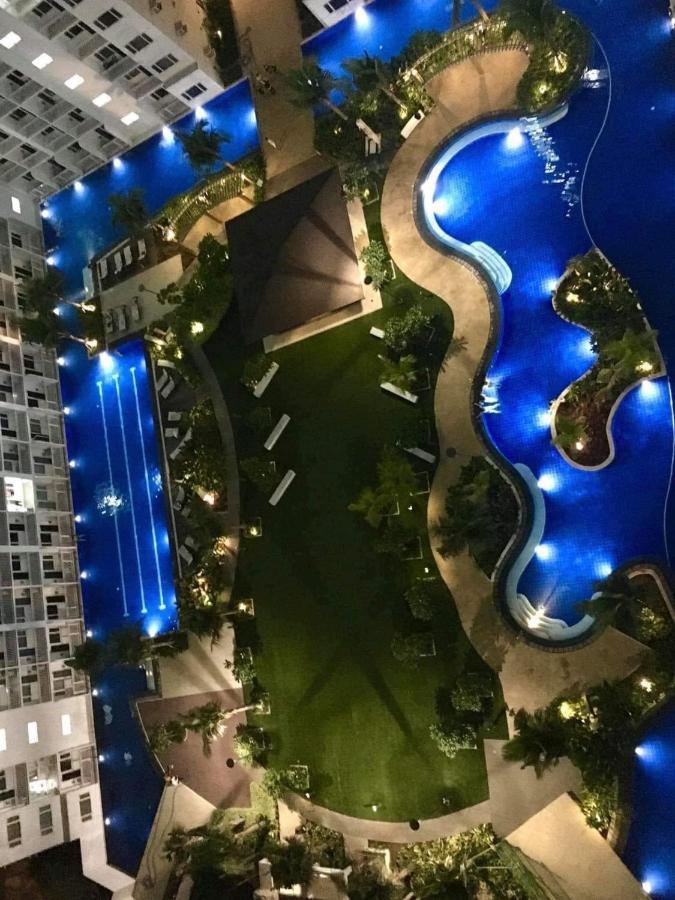 Shore D1,shortwalk Mall Of Near Airport Wifi Apartment *