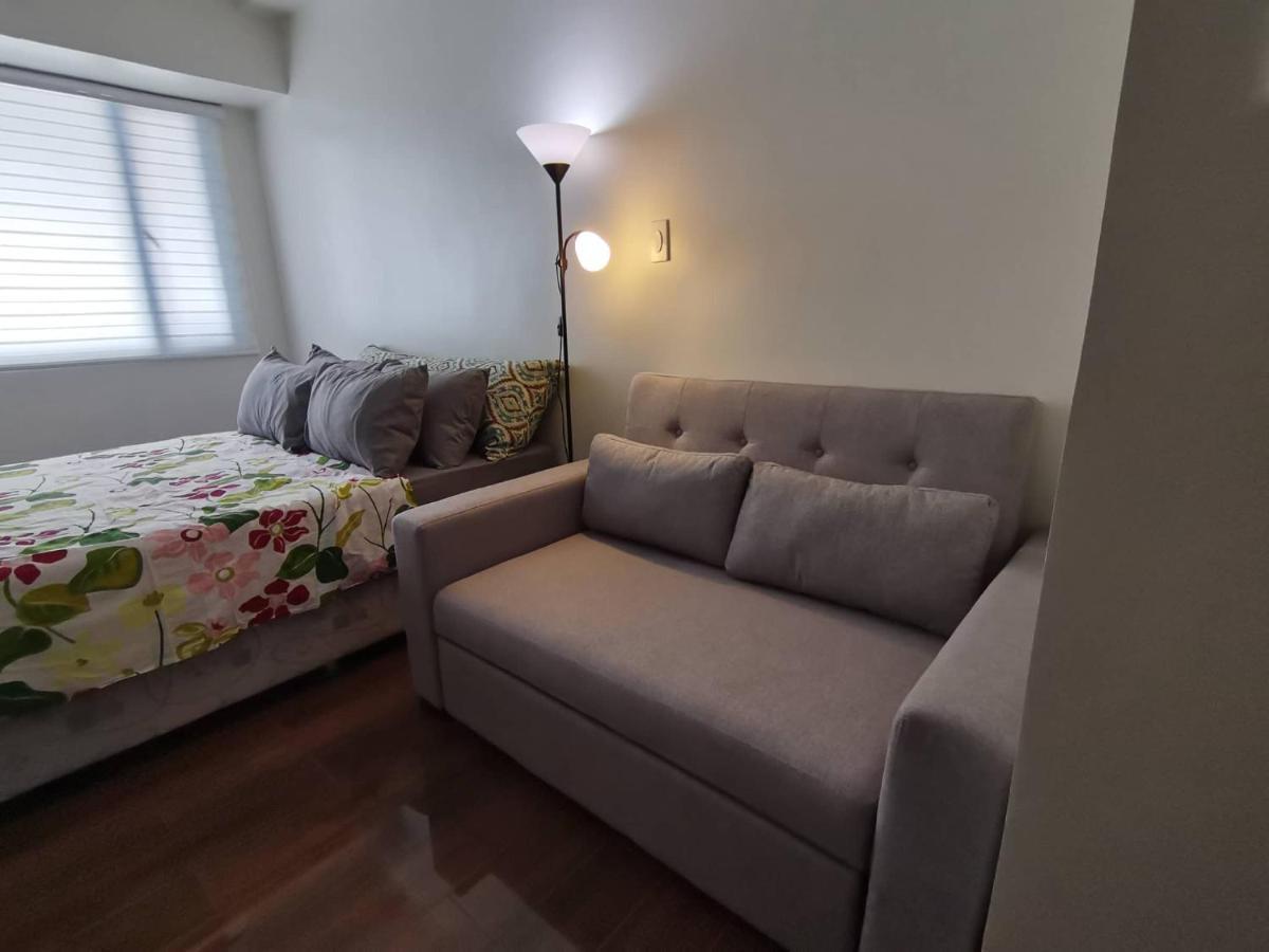 Fully Furnished Studio With Balcony In Air Residences Makati Philippines Aparthotel