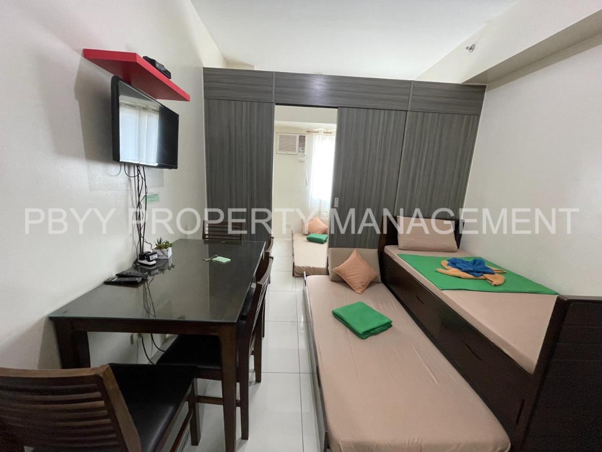 Green Residences 1bedroom Condotel In Metro Free Breakfast For 2 Apartment