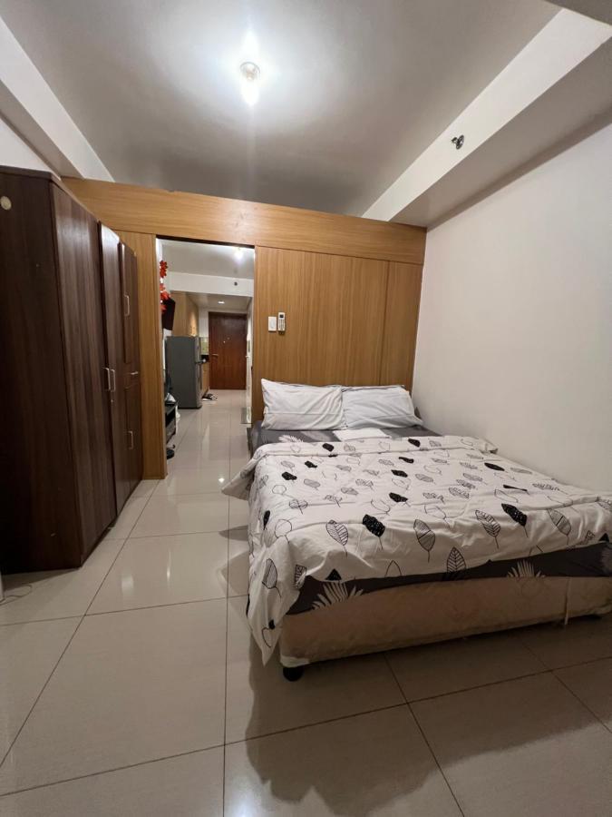 Shell Residences Mall Of Asia Apartment *