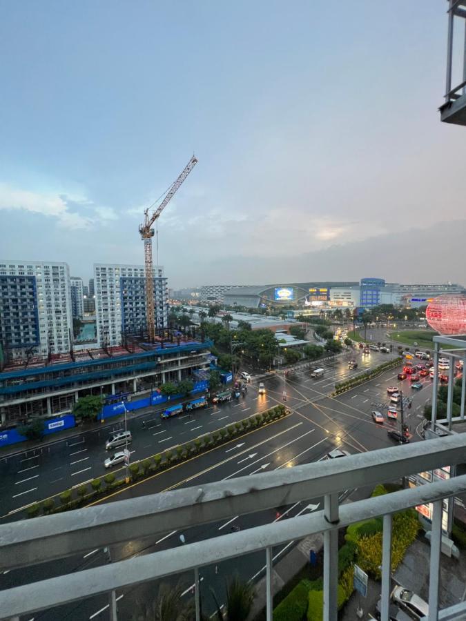 Shell Residences Mall Of Asia * Manila