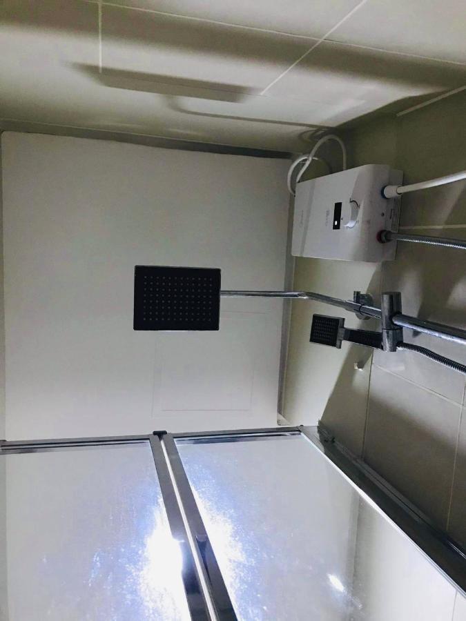 Cozy Bedroom Fame Greenfield Edsa Mrt Shaw *