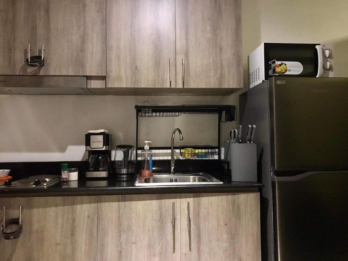 Apartment Cozy Bedroom Fame Greenfield Edsa Mrt Shaw Manila
