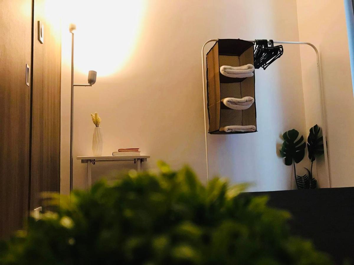 Cozy Bedroom Fame Greenfield Edsa Mrt Shaw Apartment