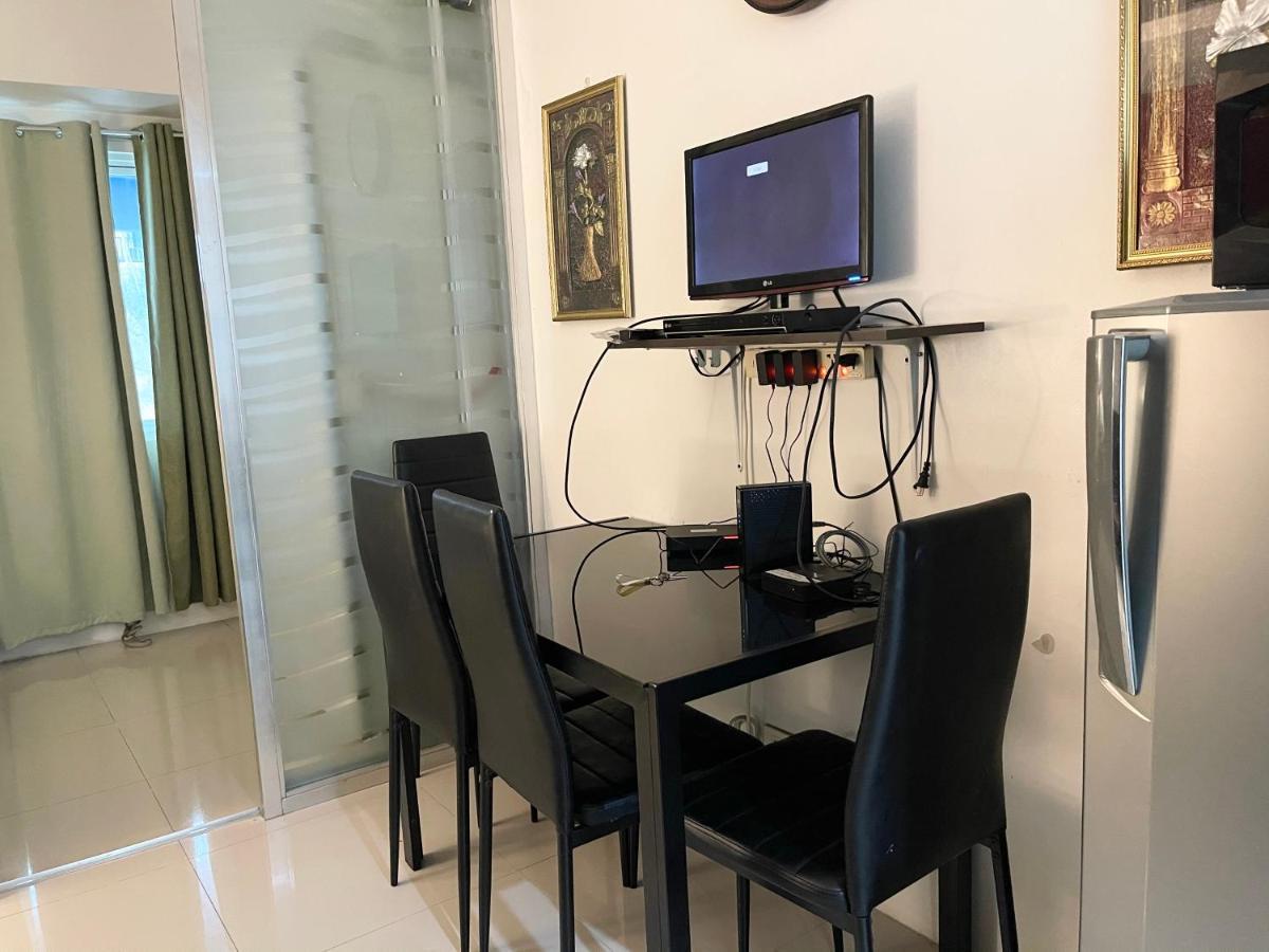Apartment Premiere Haven At Sea Residences Condominium Manila