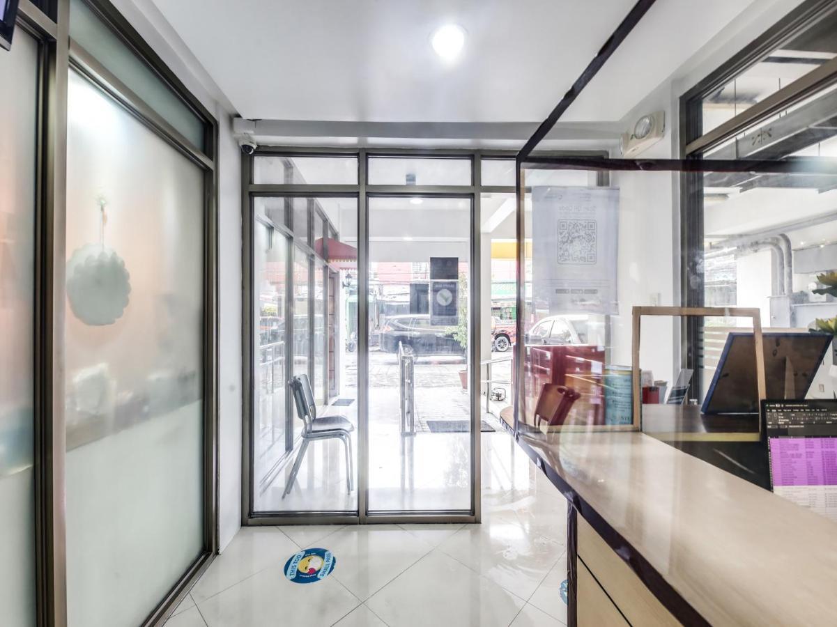 Oyo 893 Dian Makati * Manila