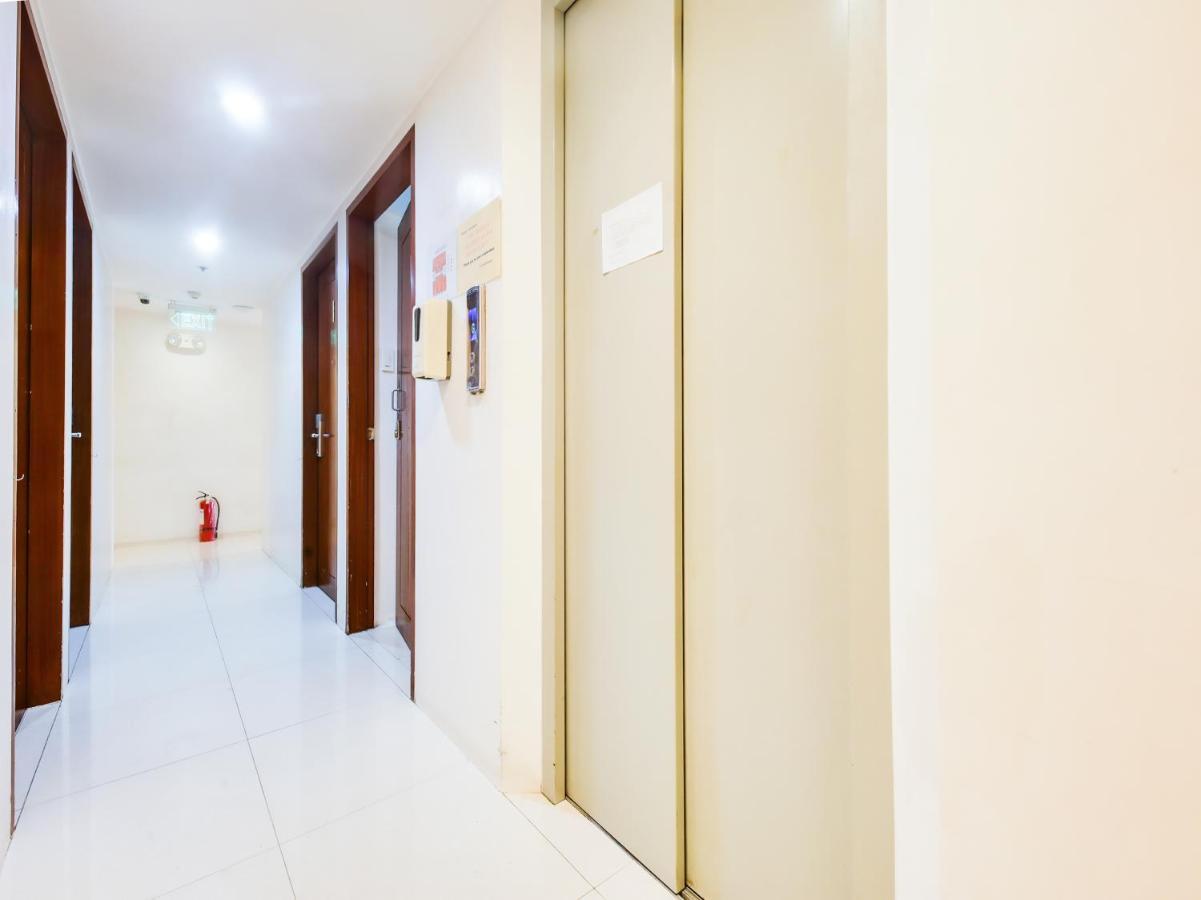 Oyo 893 Dian Makati Apartment