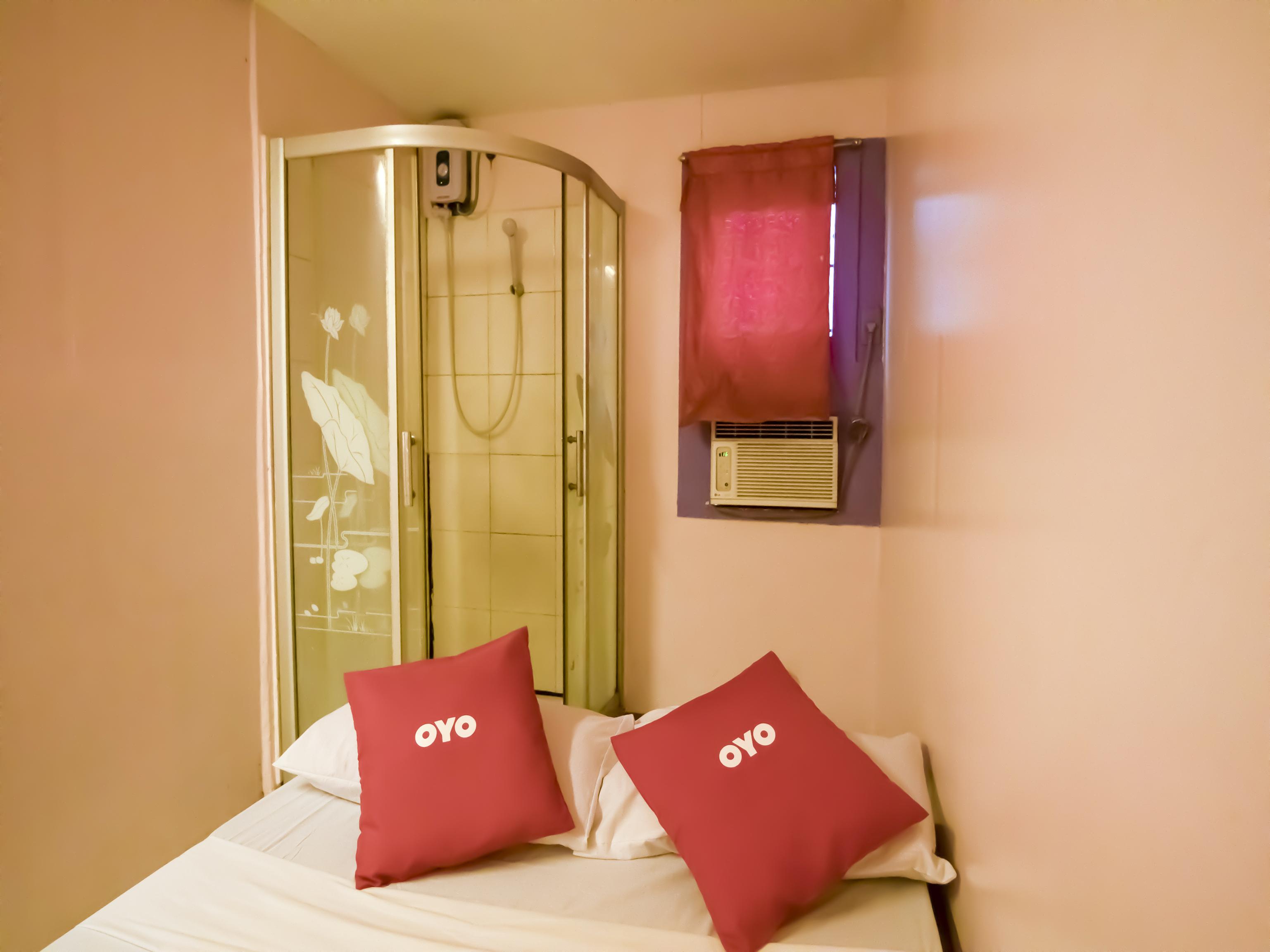 Hotel Oyo 790 Mango 2*