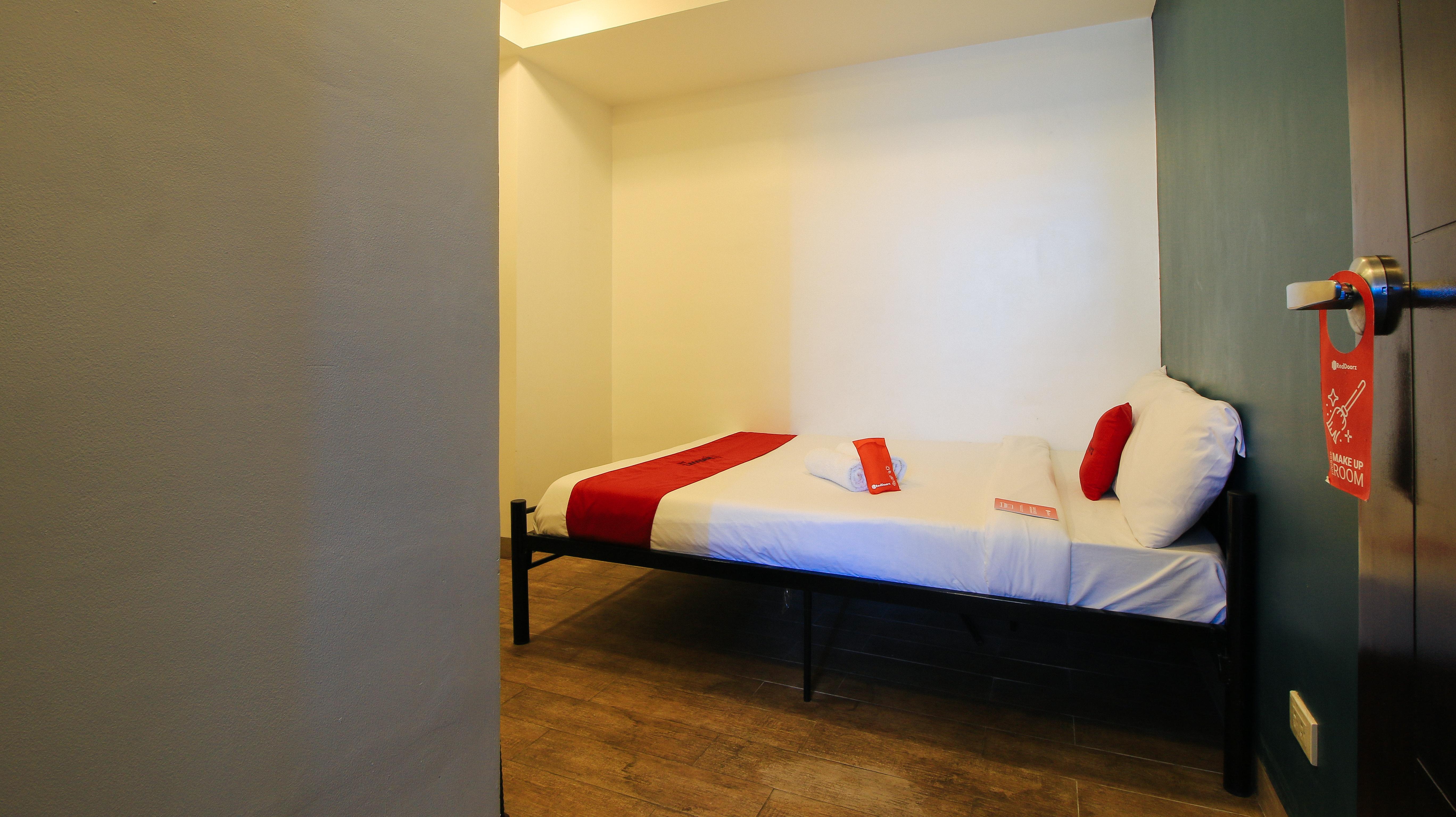 Reddoorz @ San Marcelino Malate Hotel