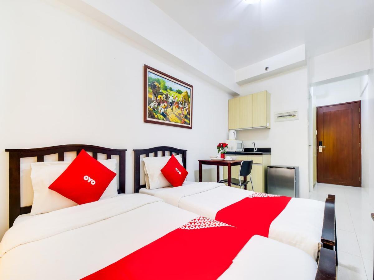 Oyo 893 Dian Makati Apartment *
