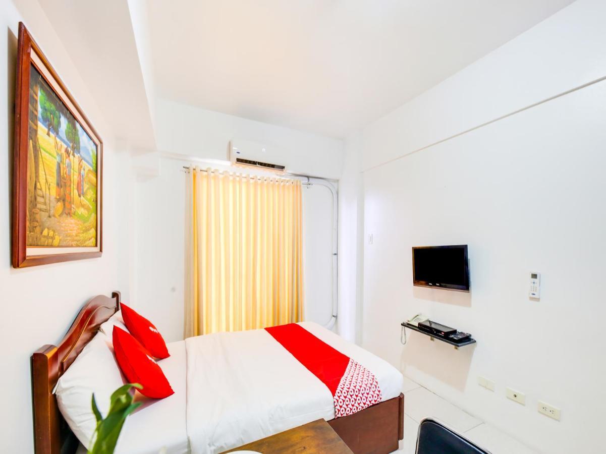 Oyo 893 Dian Makati Apartment