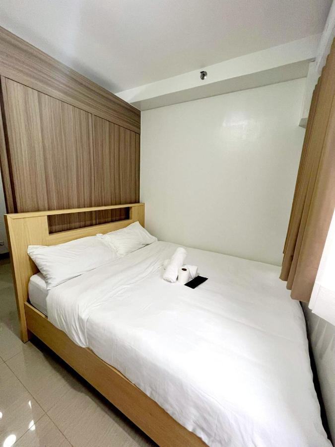 Steff's 1291 @ Shore 2 Pasay