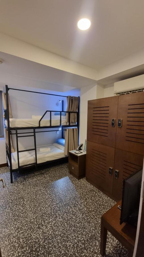 One Cristina Hotel