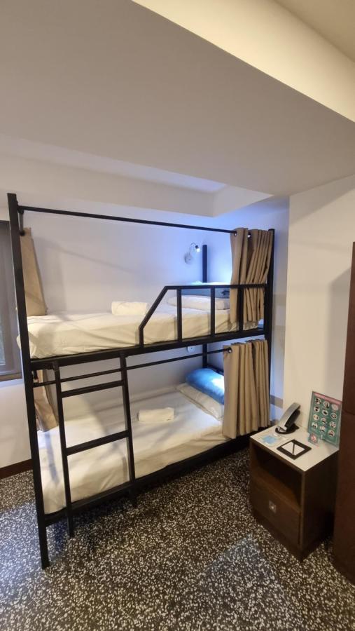 Hotel One Cristina Manila