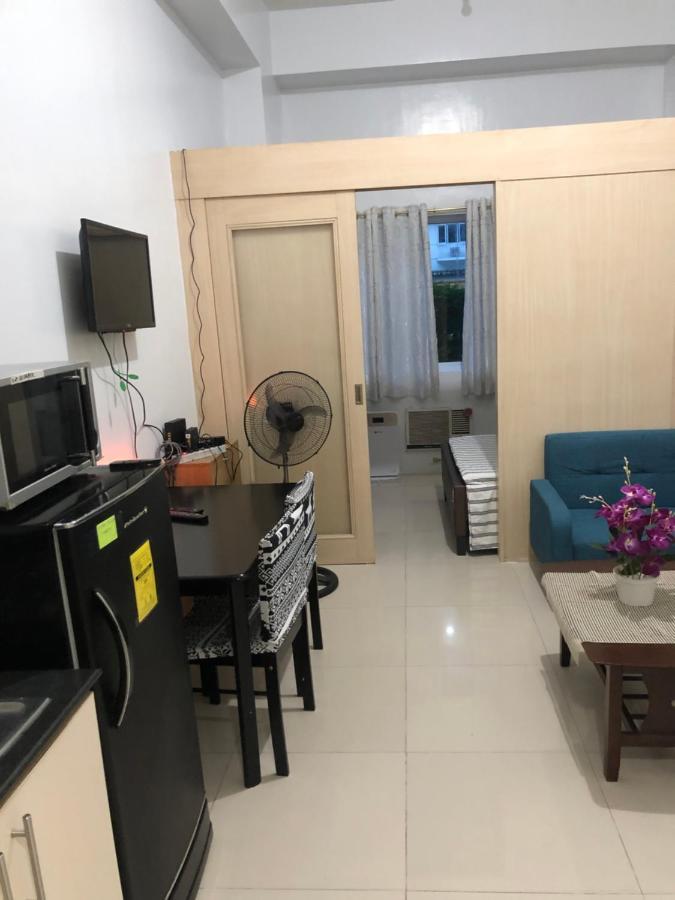 S Residences Moa - Alano's Place Apartment Manila