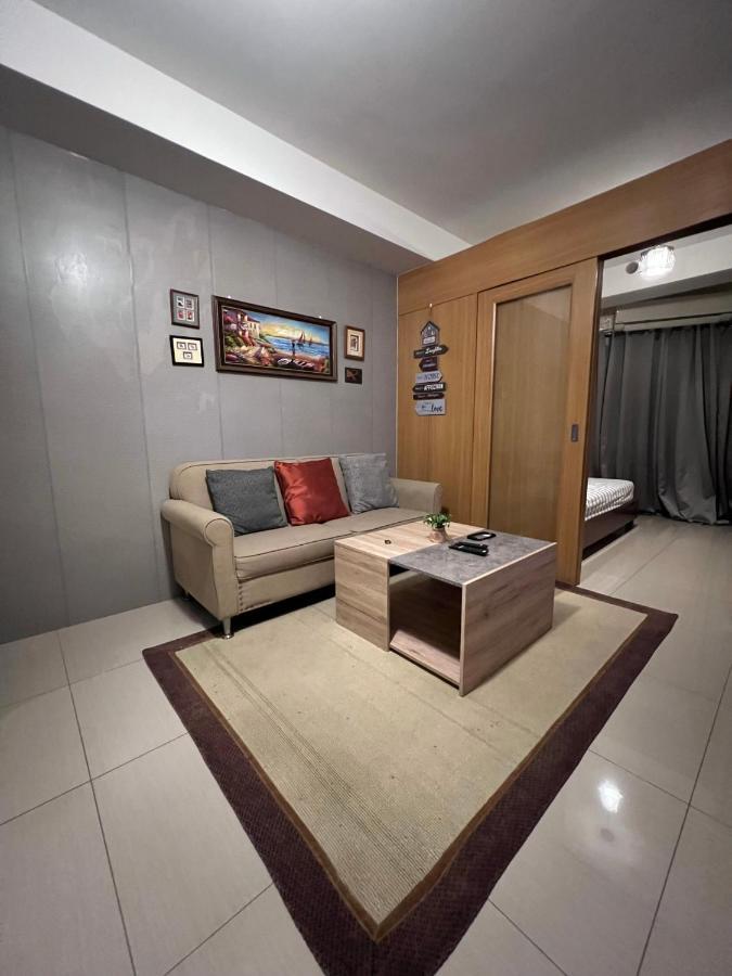 Shell Residences Mall Of Asia Apartment *
