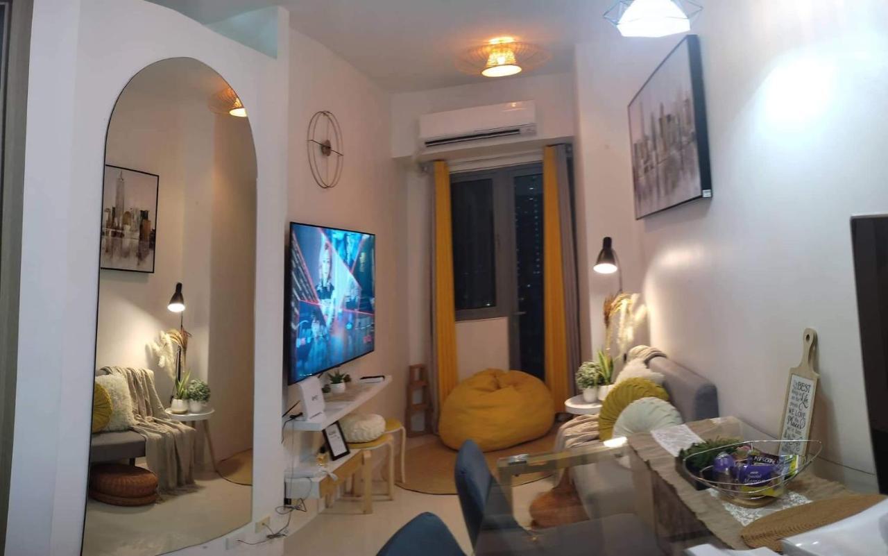 Family Staycation Fame 1508 Tower1 * Manila