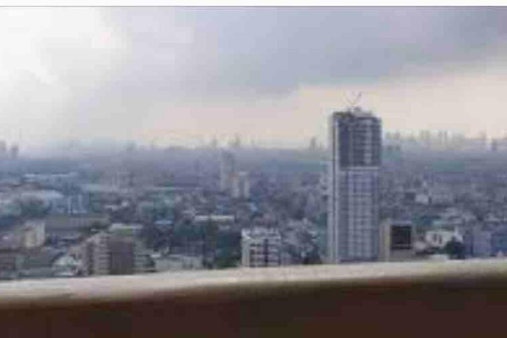 3br 70sqm Free Internet, Penthouse Unit In Ermita, Near Us Embassy Apartamento Manila