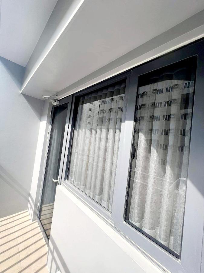 Steff's 1291 @ Shore 2 Pasay * Manila