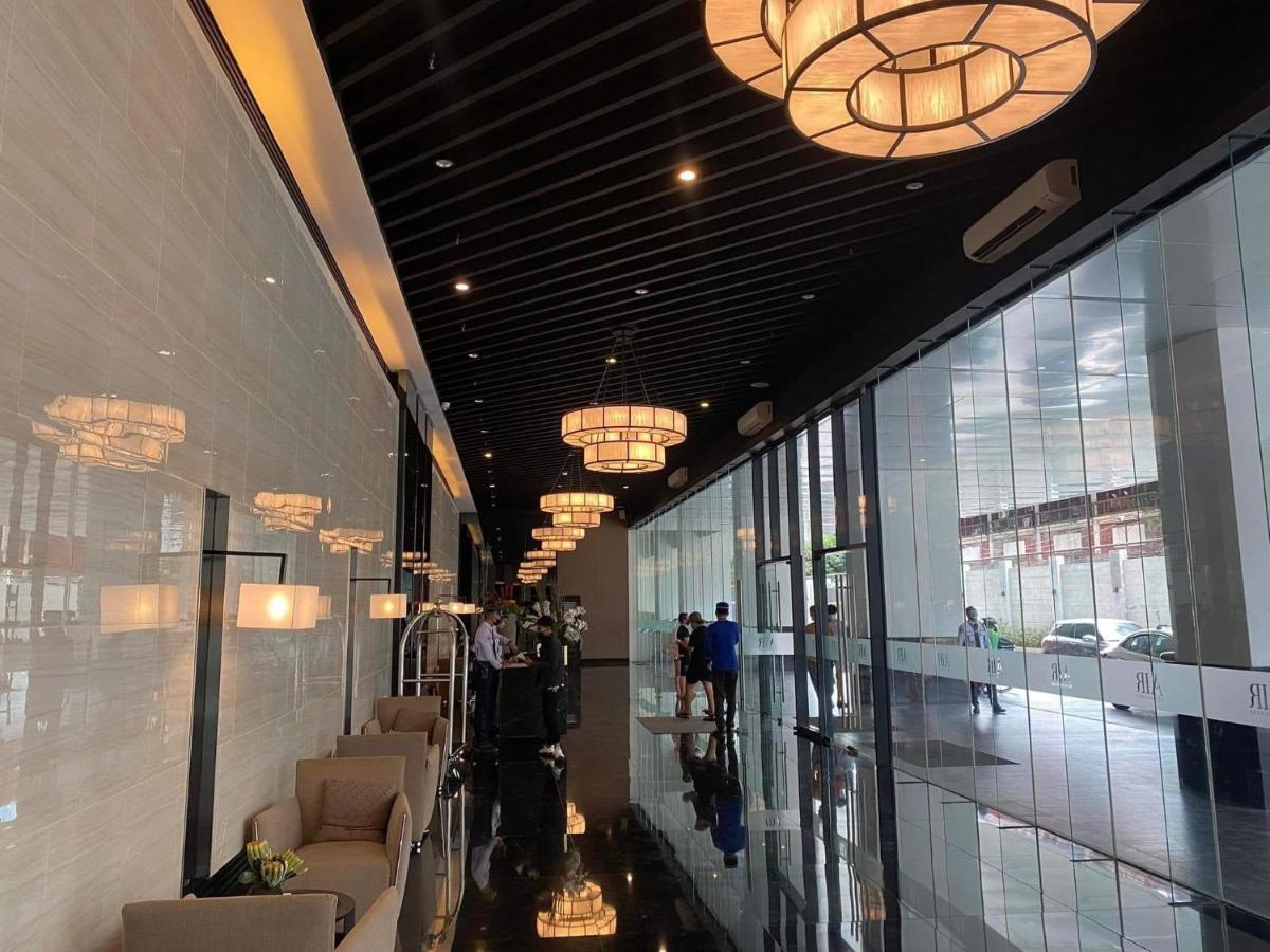 Air Residences *