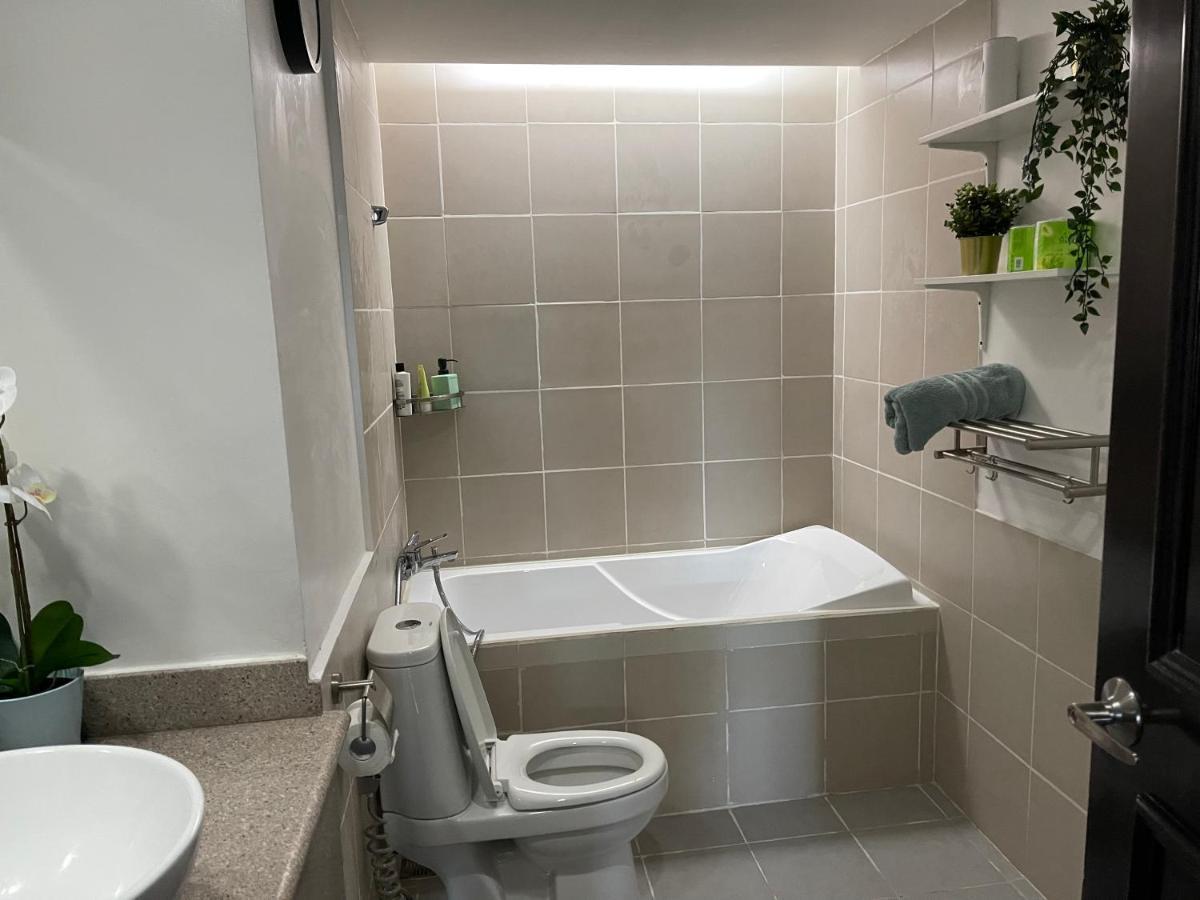 Luxurious & Spacious At The Heart Of