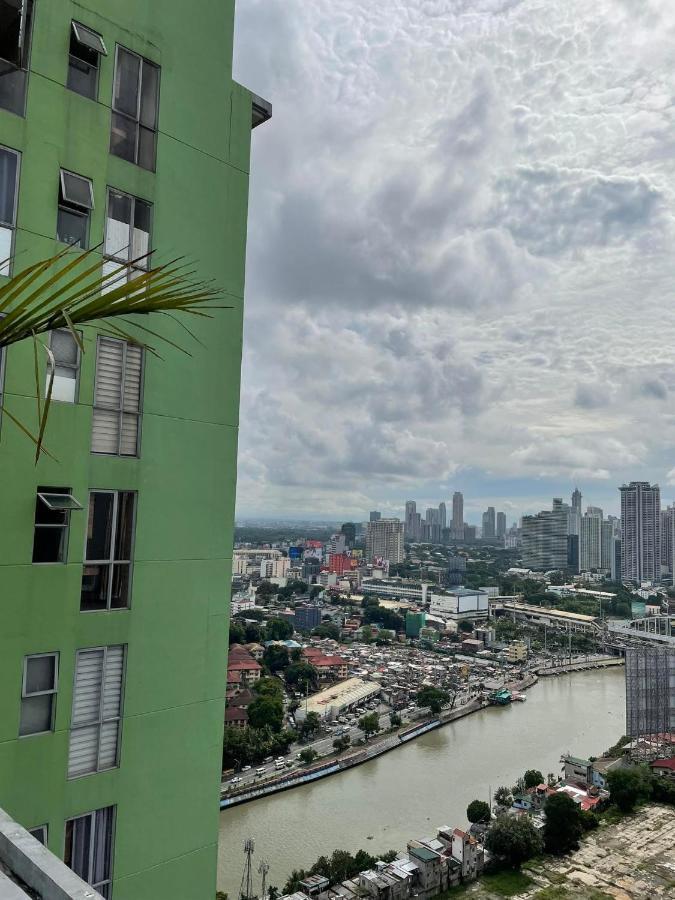 U806 2bedrooms Poolaccess Netflix Wifi85mbps Karaoke * Manila