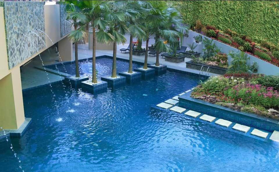 U806 2bedrooms Poolaccess Netflix Wifi85mbps Karaoke *