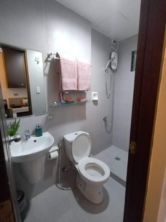 F Mandaluyong Staycation Aparthotel Manila