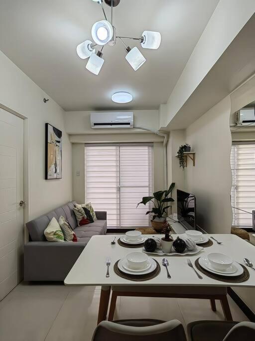 Happirest Cozy Crib Apartment