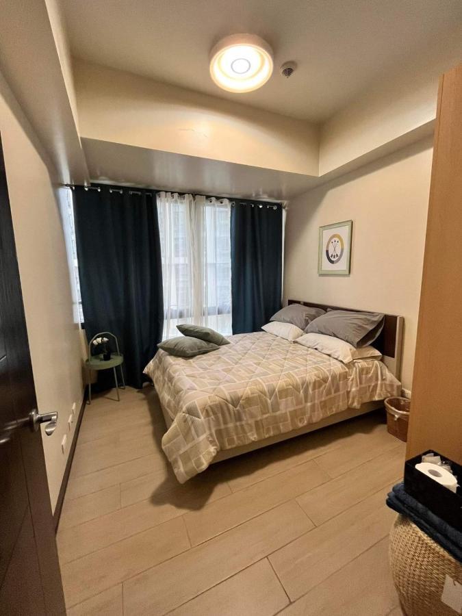 The Florence Mckinley Staycation * Manila