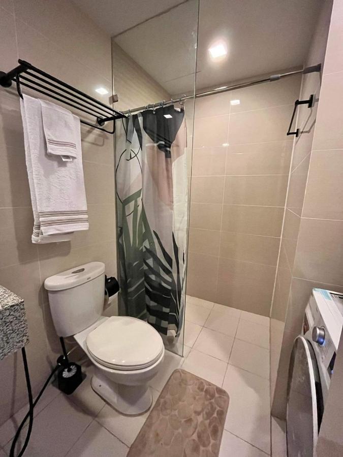 The Florence Mckinley Staycation * Manila