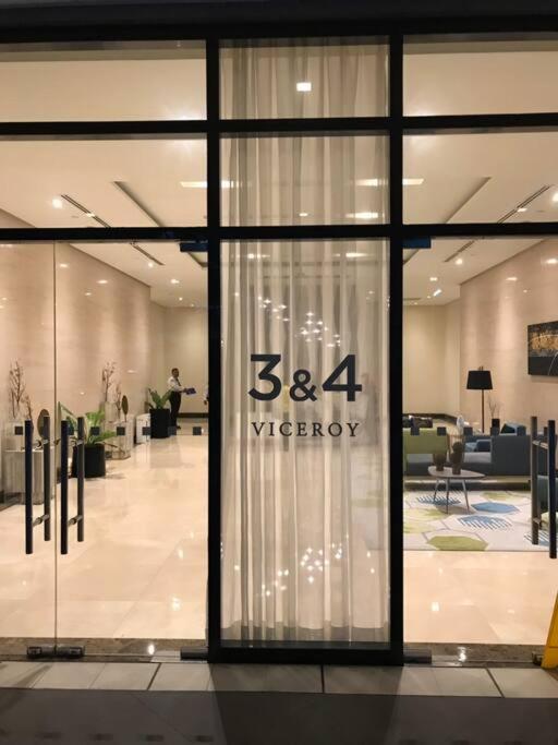 Casa Antonio At Viceroy Mckinley Hill Apartamento Manila