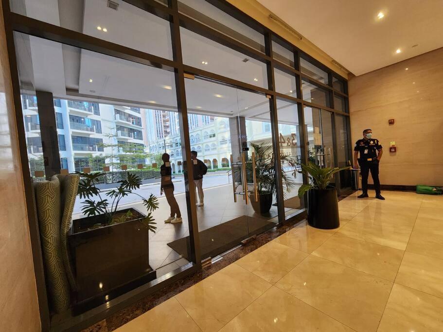 Casa Antonio At Viceroy Mckinley Hill Apartamento *