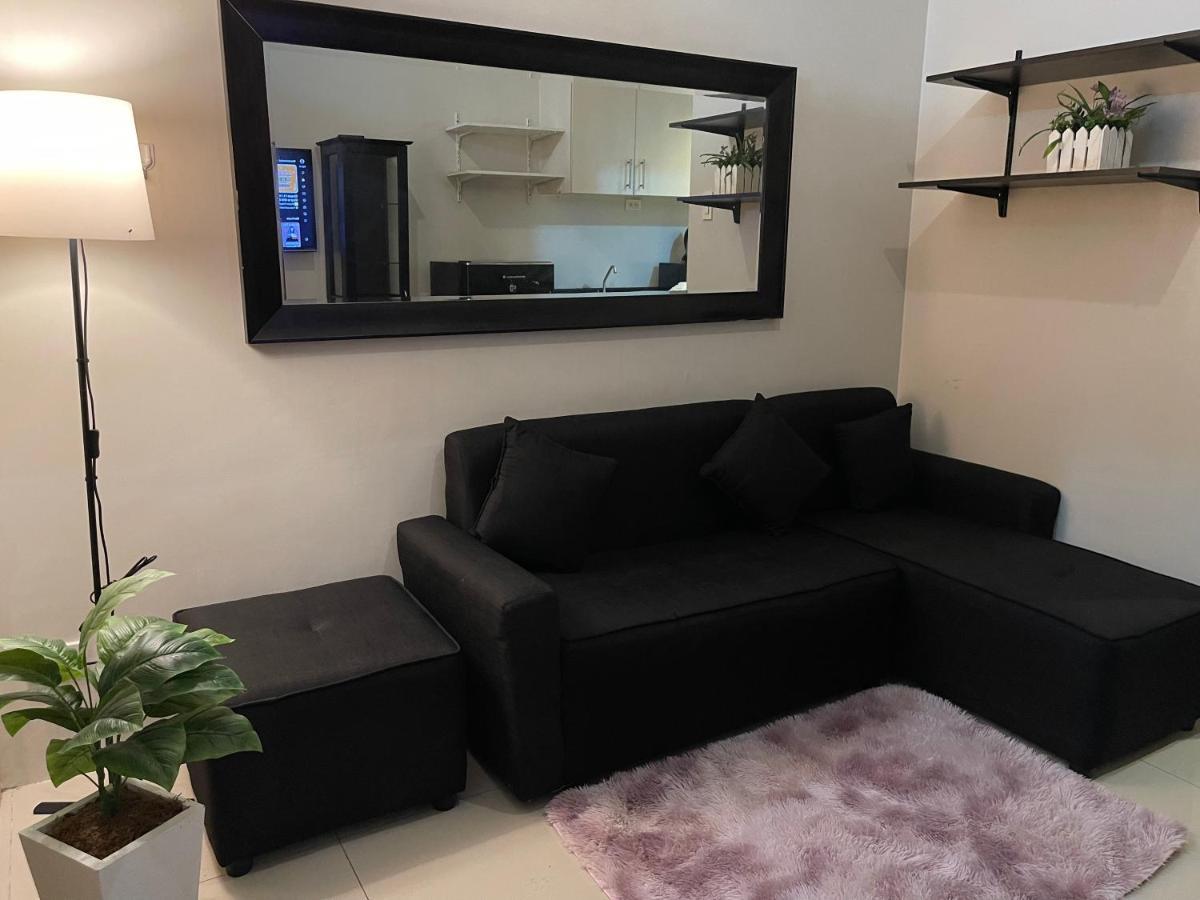 Apartment Premiere Haven At Sea Residences Condominium Manila