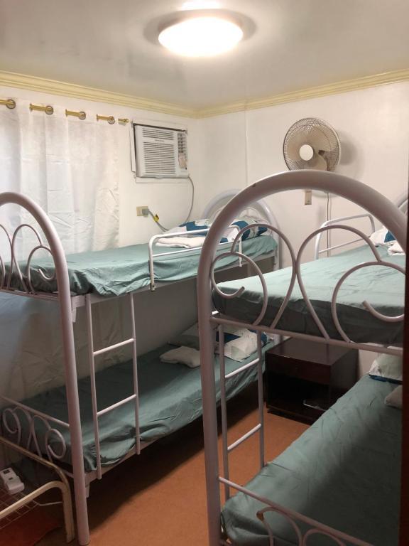 The Mansion: Family And Barkada Bonding Place In Pasay Near Airport *