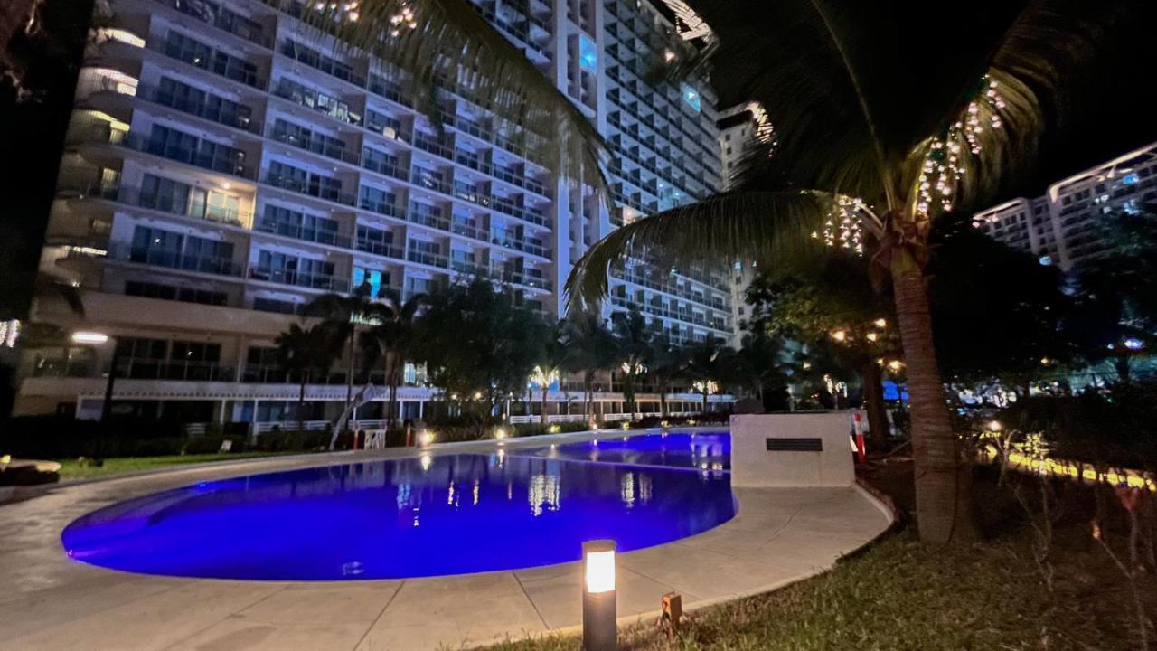 Azure Urban Maui Unit Apartment