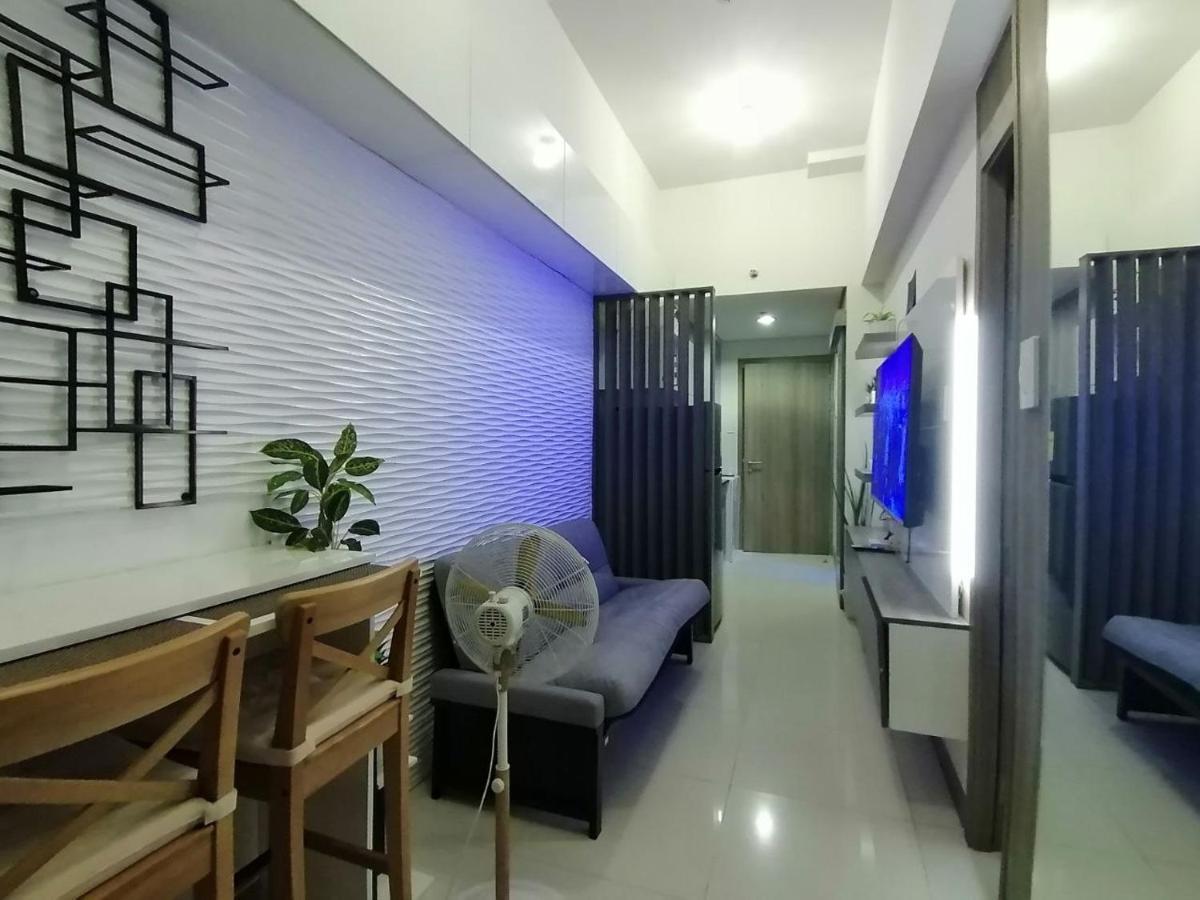 Penthouse Unit At Coast Residences Walking To Picc/star Manila
