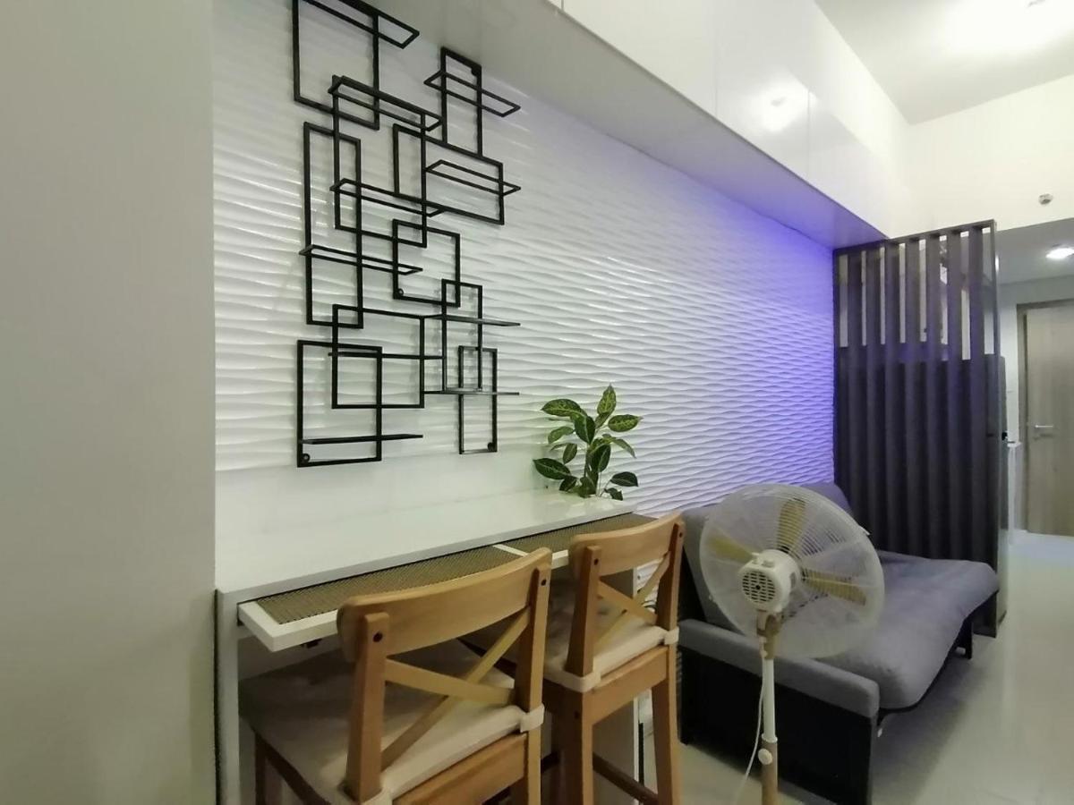 Penthouse Unit At Coast Residences Walking To Picc/star