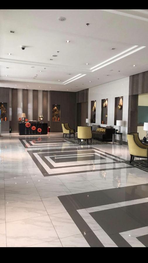 Robles' Unit At 81 Newport Boulevard Manila