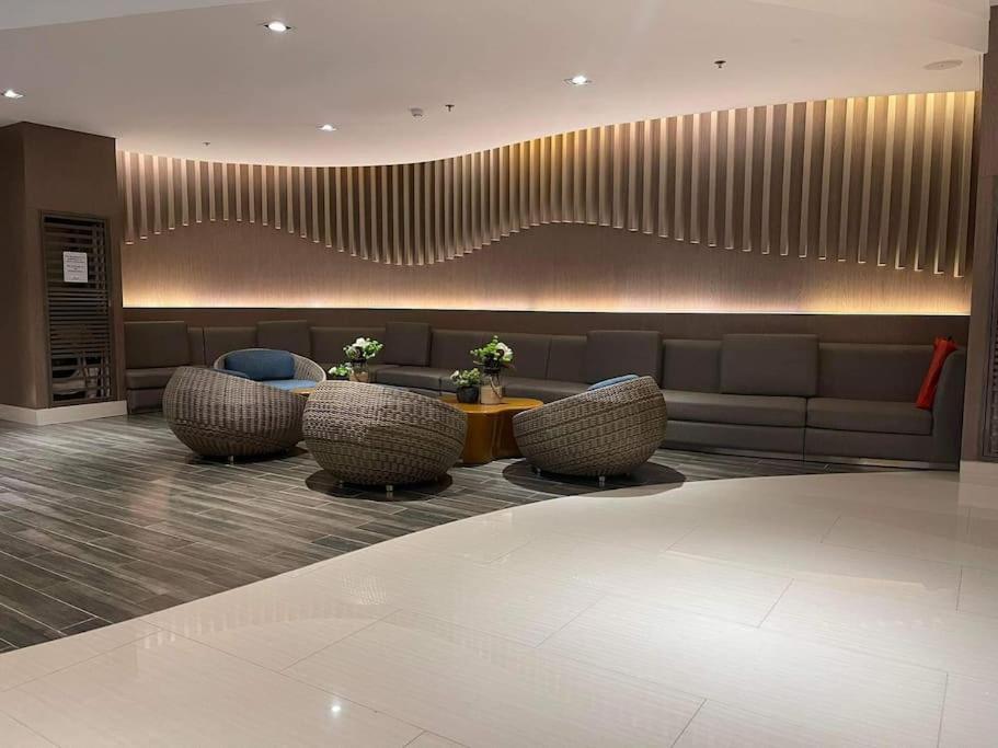 Apartamento Shore 1 & 3 Residences Moa 1br With Balcony By Darpm