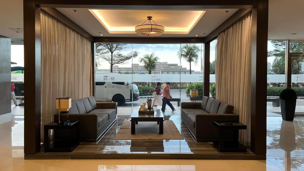 Apartment Cozy Staycation Near Moa & Airport Manila