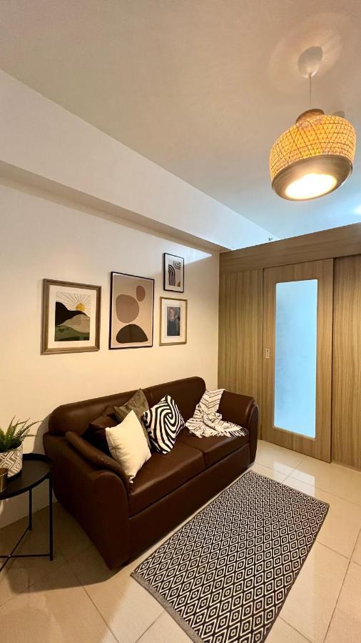Cozy Staycation Near Moa & Airport *