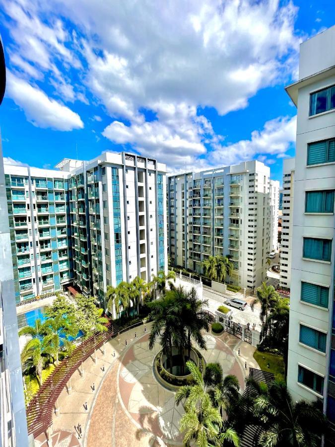 Two Palm Tree Villas Newport-elegante Condotel Type Aparthotel *