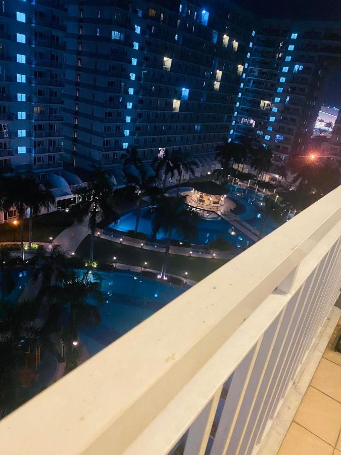 Shell C14 Near Mall Of - Airport Apartment *